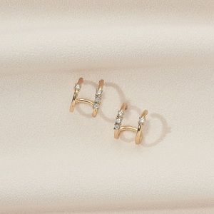 Olive & Piper Alec Hoops in Gold